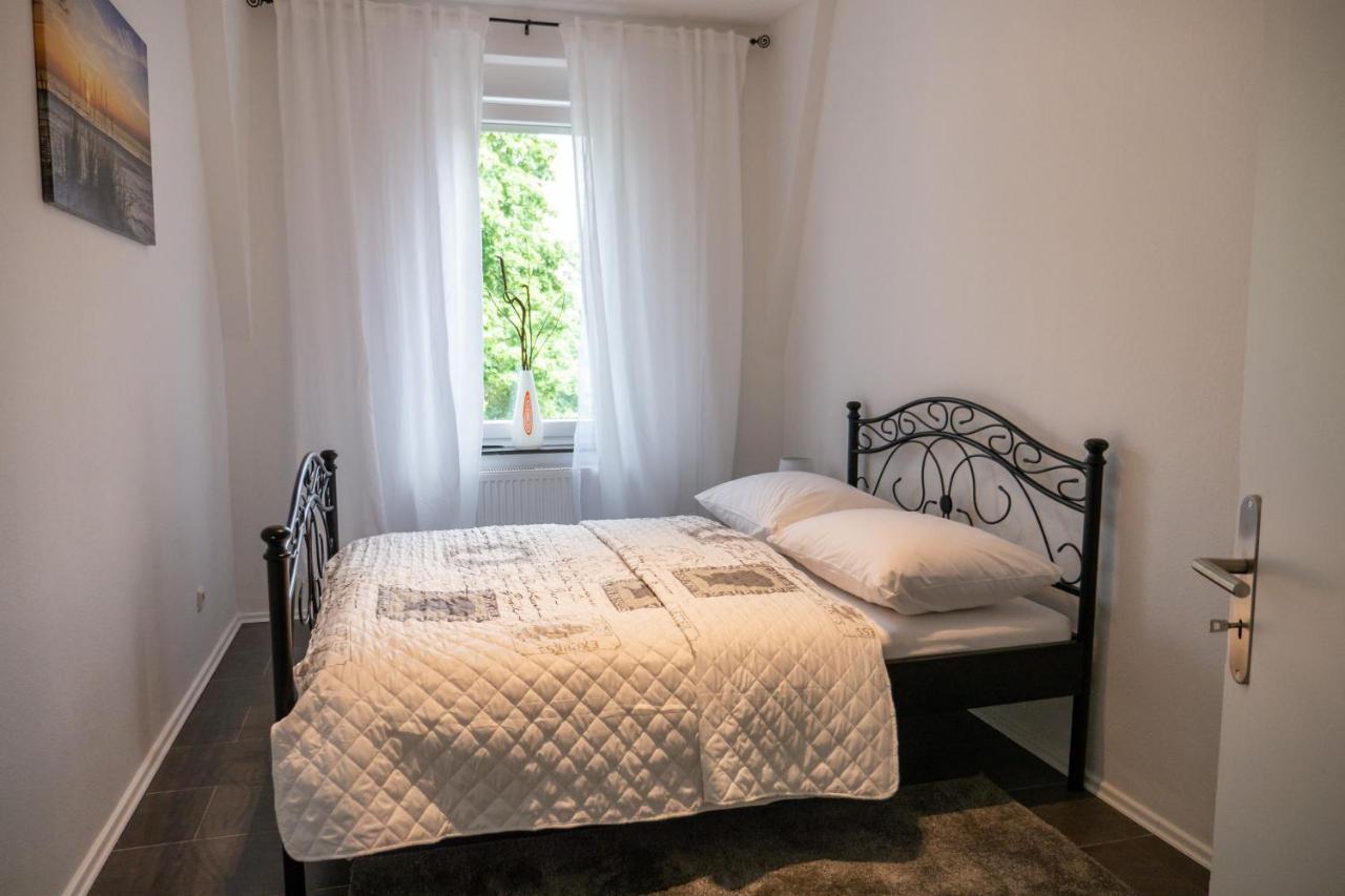 Appartment Rheinaue Duisburg Exteriör bild